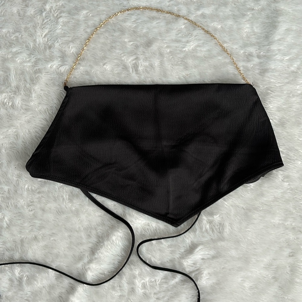Backless bandana top